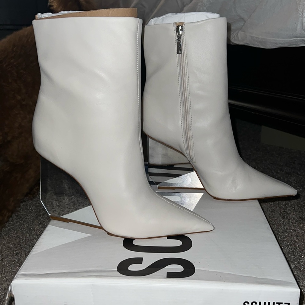 *SCHUTZ Asya Cream Pointy-Toe Wedge Ankle Boot with Mirror Heel - Sz 10